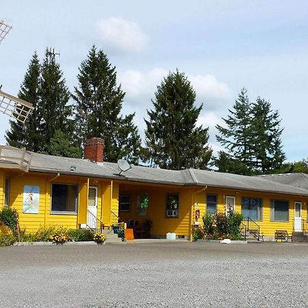 Windmill Inn Lynden Exterior photo