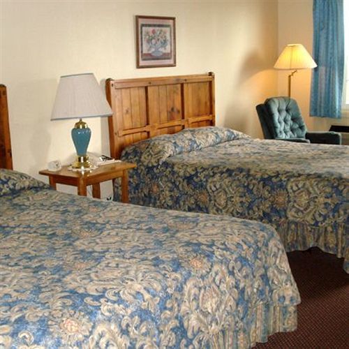 Windmill Inn Lynden Room photo